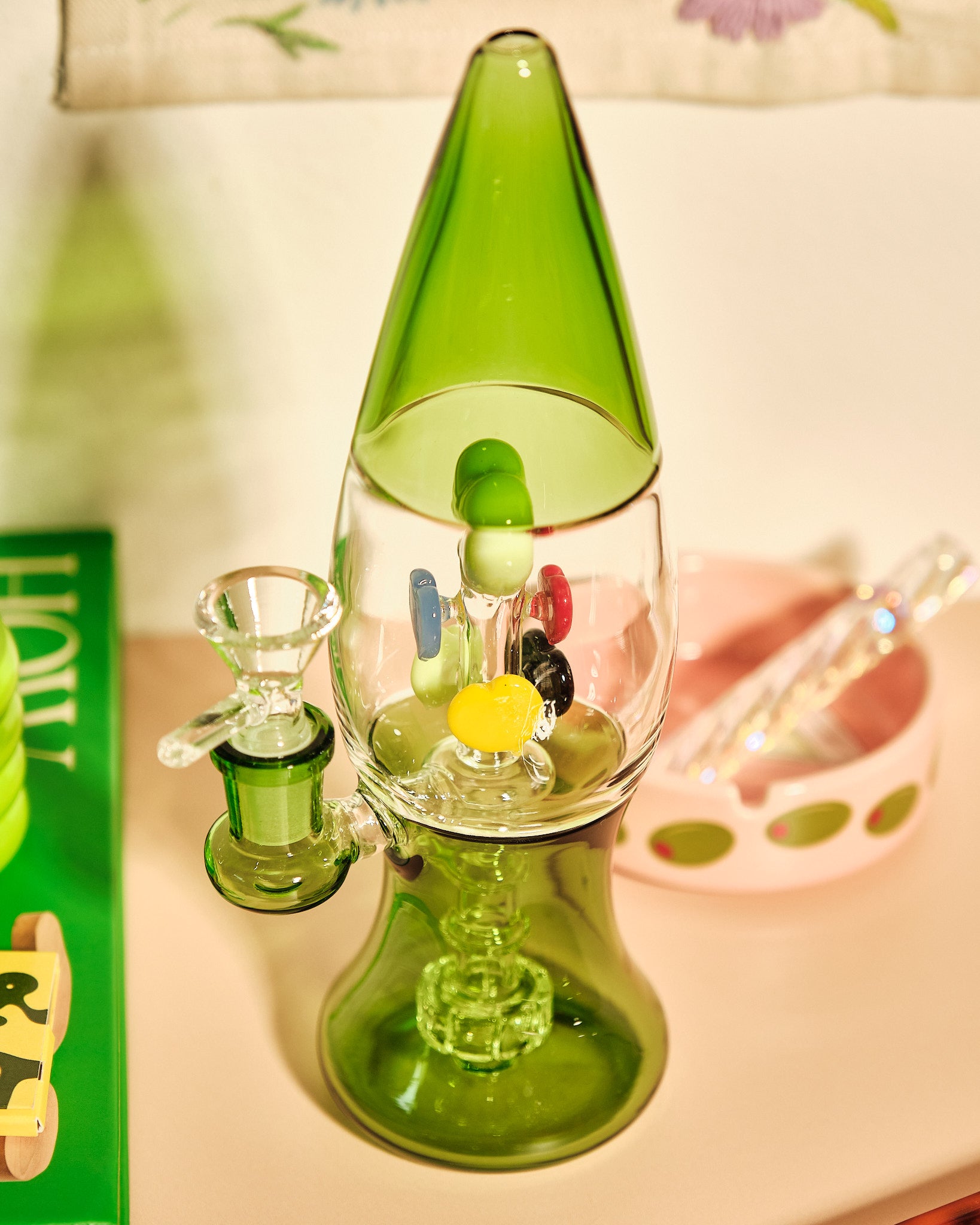 RETRO LAVA LAMP BONG