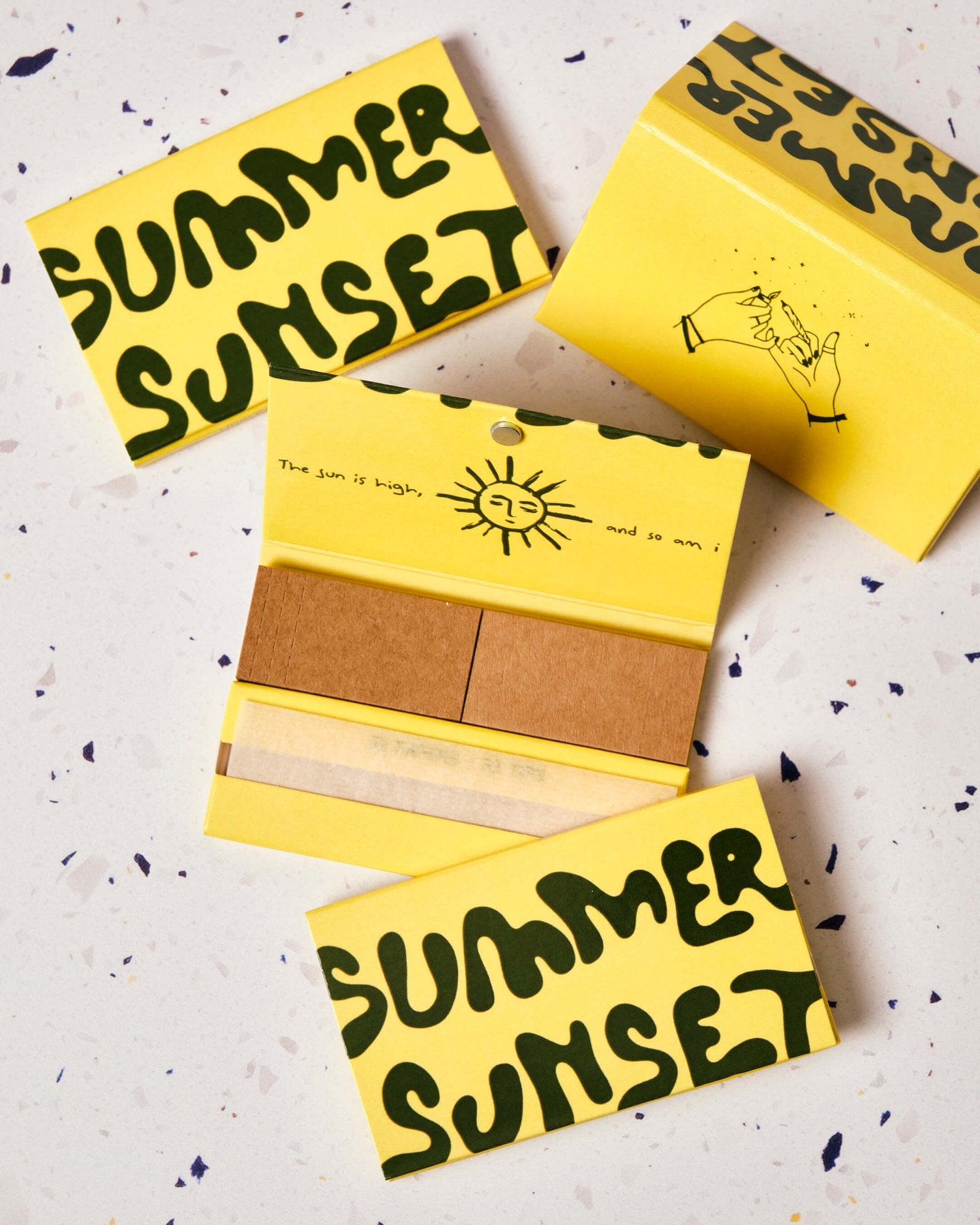 YELLOW ROLLING PAPER KIT (with tips) - Summer Sunset - organic hemp paper - yellow packaging